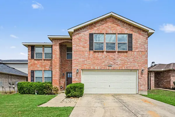 6220 Thoroughbred Trail, Denton, TX 76210