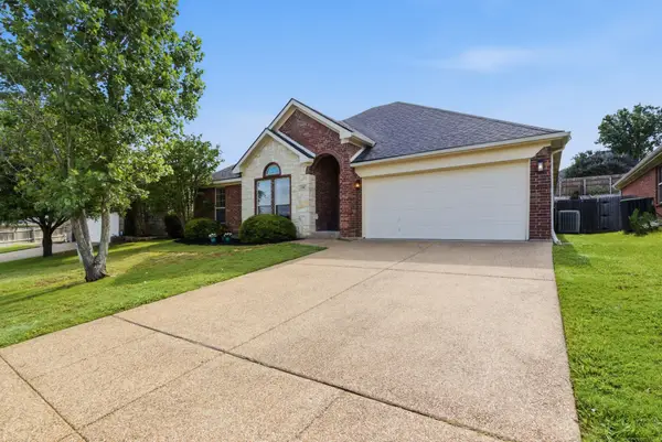 110 Wagon Wheel Road, Willow Park, TX 76087