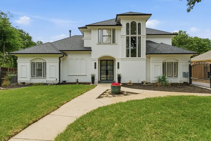 3636 Chateaux Lane, Hurst, TX 76054 - #2