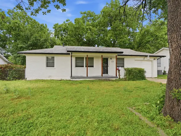 5124 Nadine Drive, Haltom City, TX 76117