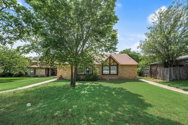 512 Matterhorn Street, Cedar Hill, TX 75104