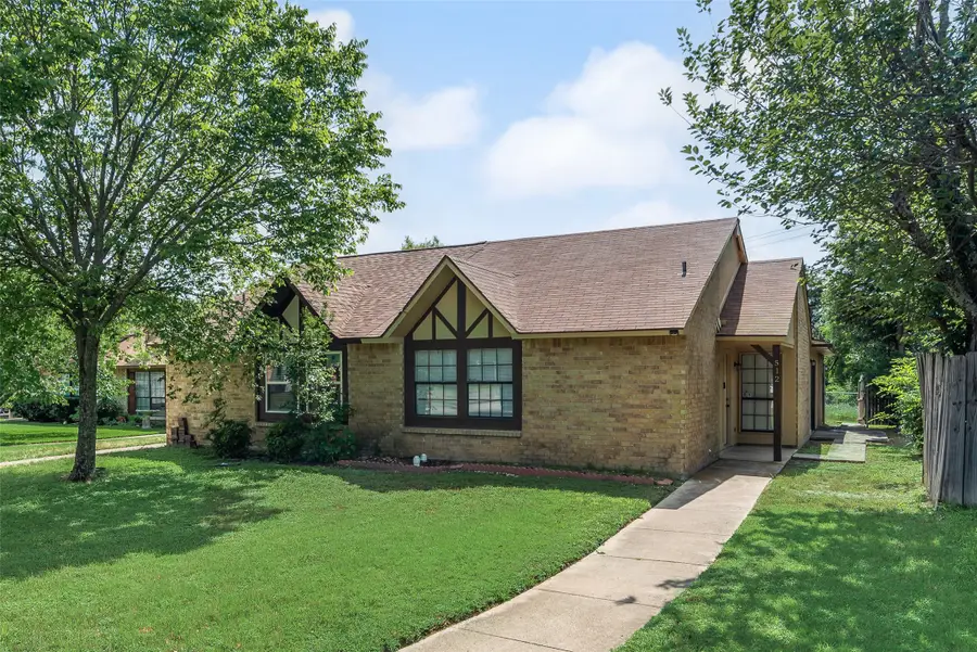 512 Matterhorn Street, Cedar Hill, TX 75104 - #2