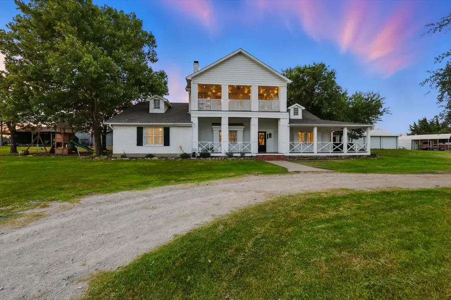185 Quail Run Court, Decatur, TX 76234 - #2