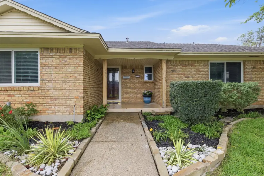 9115 Westglen Drive, Dallas, TX 75228 - #3