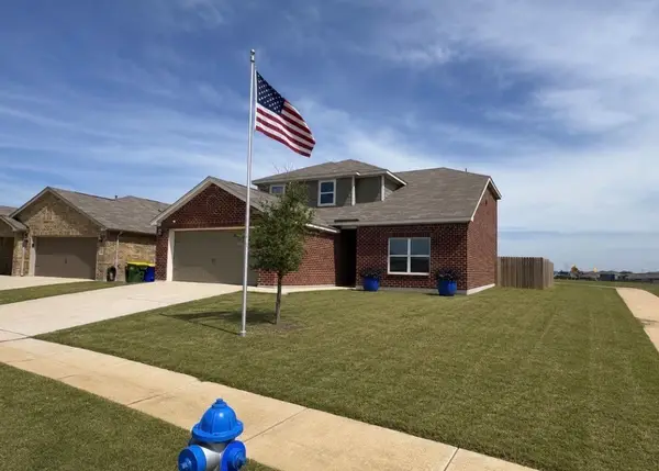 137 Sammy Fowler Avenue, Venus, TX 76084