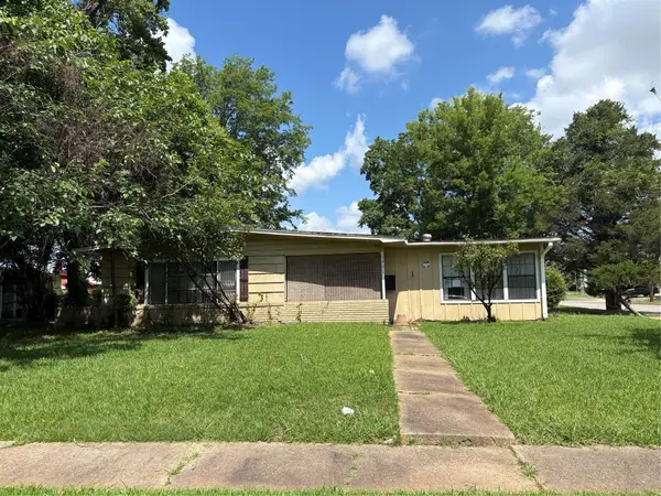 1291 Mark Avenue, Bossier City, LA 71112