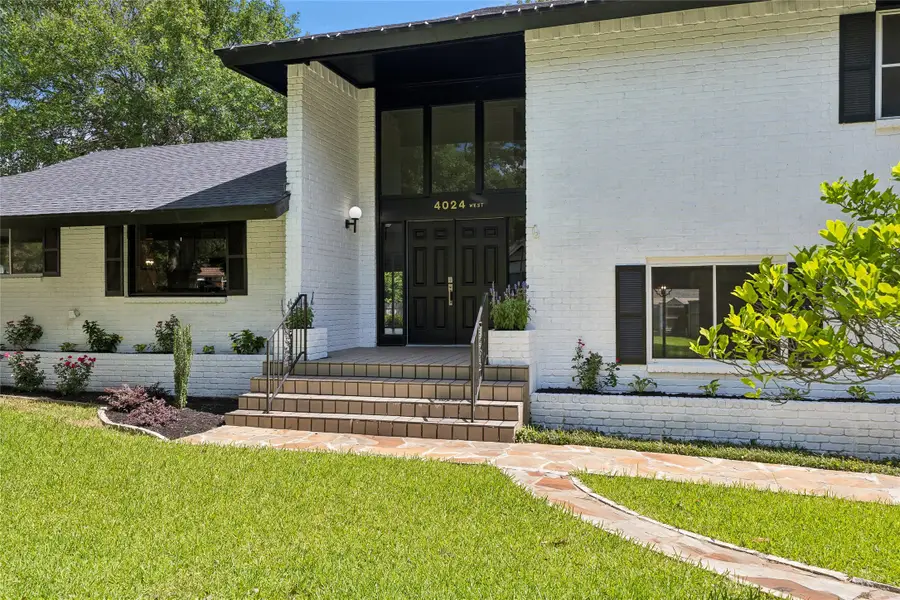 4024 Diamond Loch W, North Richland Hills, TX 76180 - #3