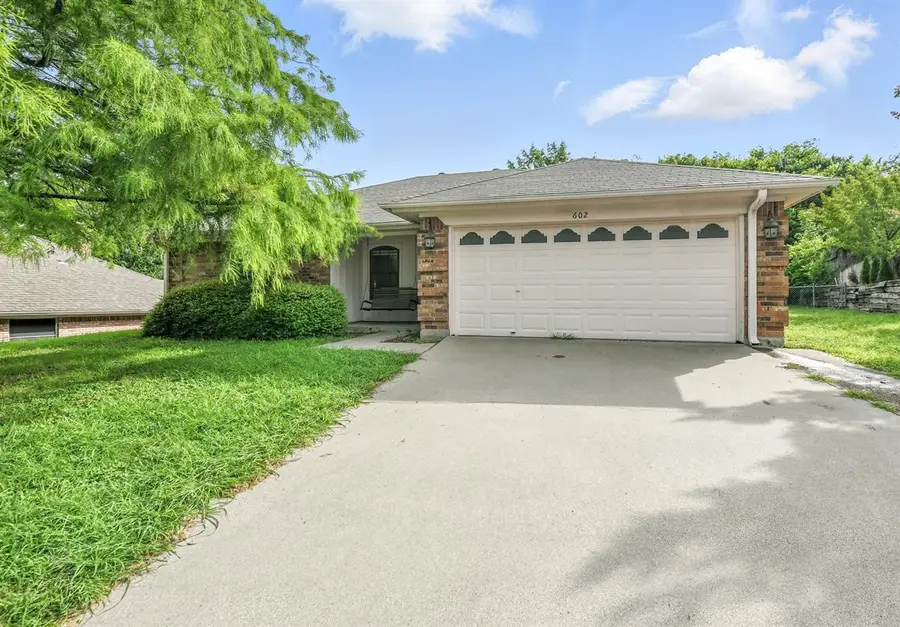 602 Valleyridge Court, Decatur, TX 76234 - #3