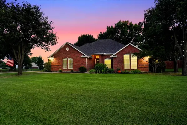 224 Schreiber Drive, Haslet, TX 76052