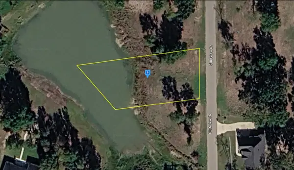 712 Clubview Drive, Mabank, TX 75143
