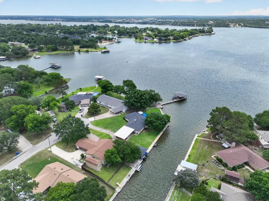 4204 Chaparral Court, Granbury, TX 76049 - #2