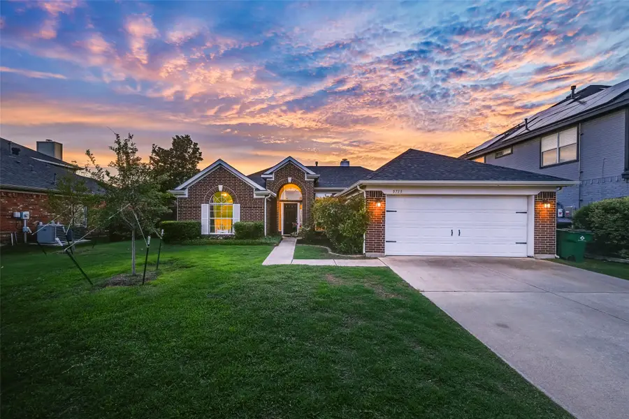 5713 Trinity Lane, Haltom City, TX 76137 - #2