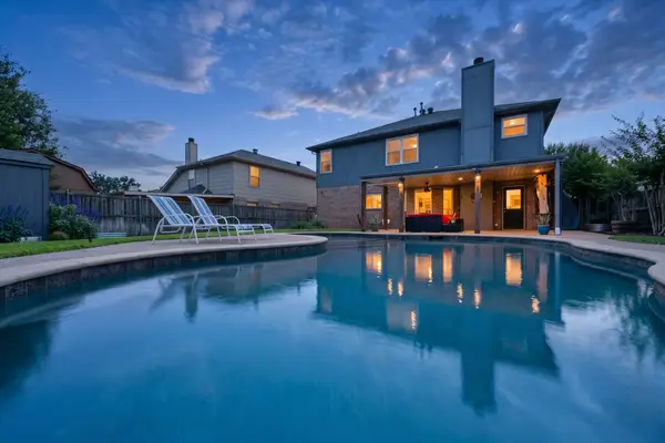 4111 Highgrove Drive, Arlington, TX 76001