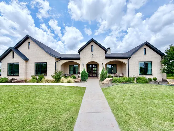 1444 West Street, Buffalo Gap, TX 79508