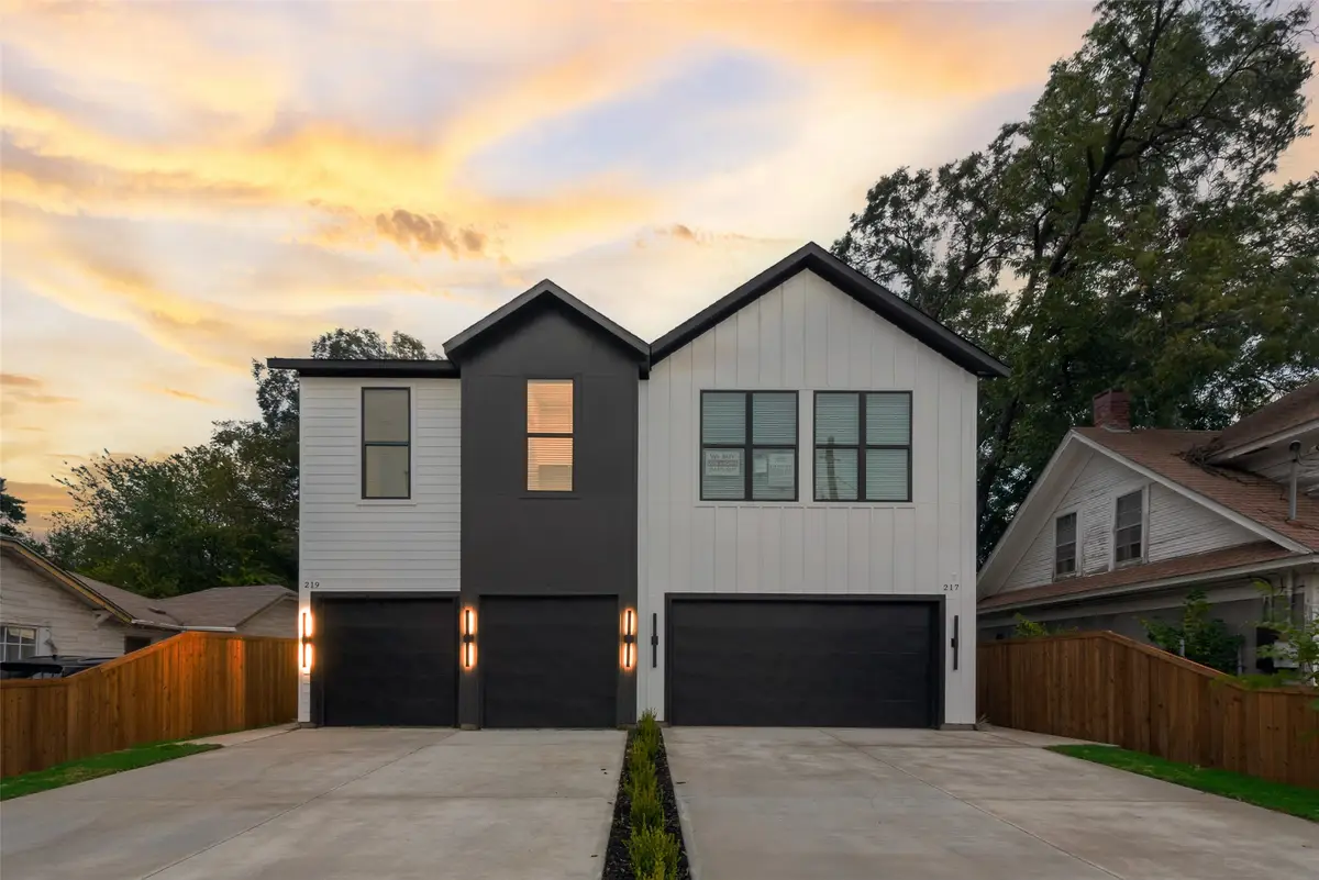 219 W Yarmouth Street, Dallas, TX 75208 - #1