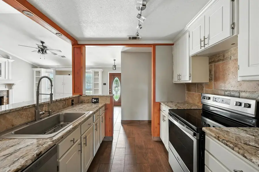 3905 Dogwood Court, Fort Worth, TX 76137 - #2