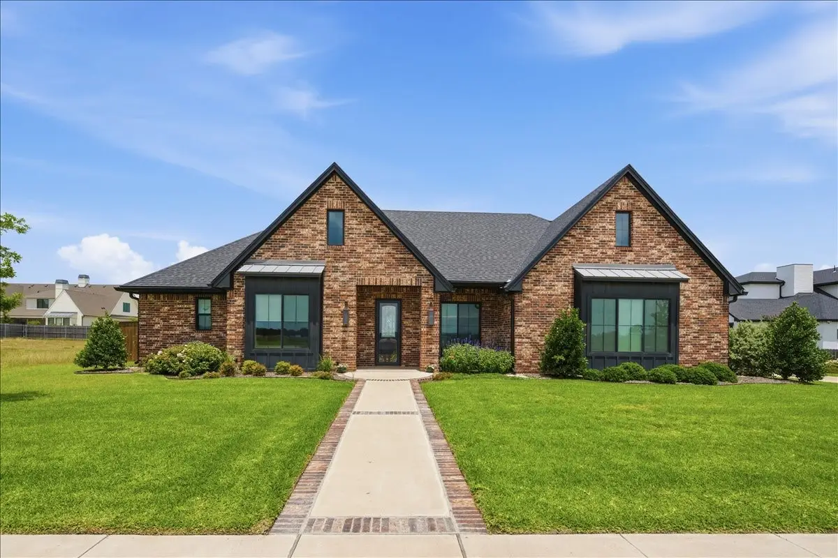 12000 Sequoia, Woodway, TX 76712 - #1