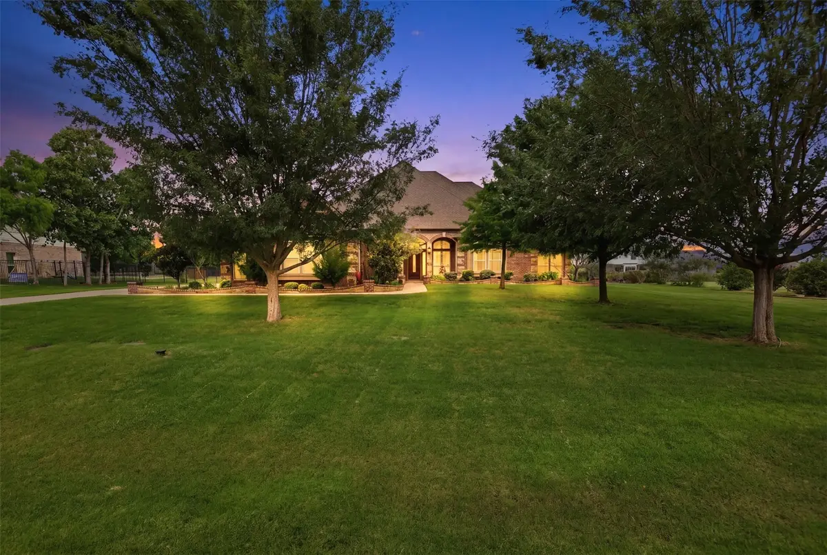186 Las Colinas Trail, Cross Roads, TX 76227 - #1