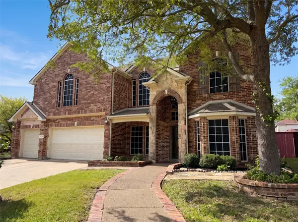 1126 Glencoe Drive, Glenn Heights, TX 75154