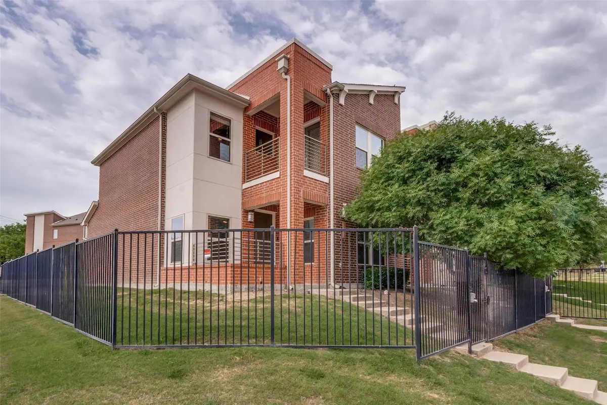 1596 Fiji Street, Dallas, TX 75203 - #1
