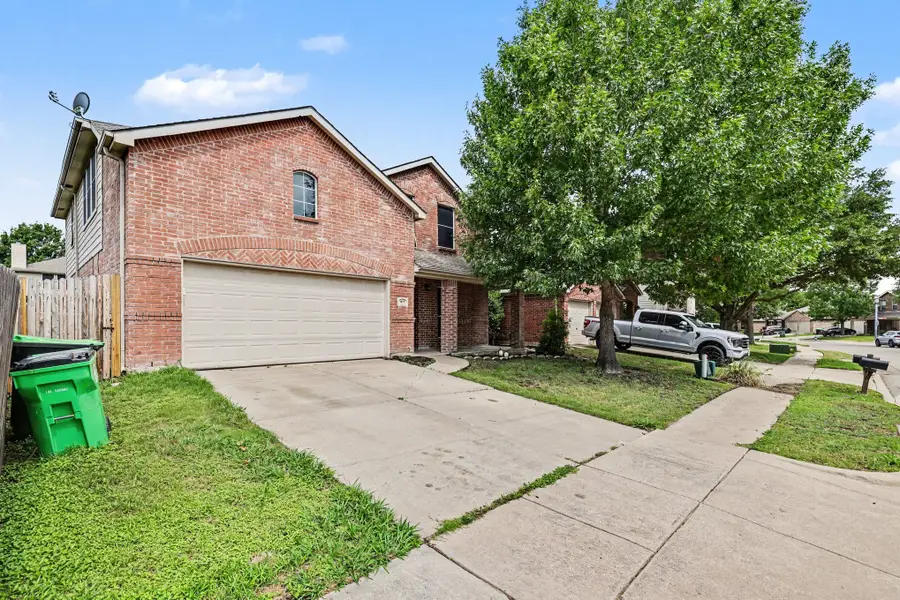 1612 Cardinal Way, Aubrey, TX 76227 - #2