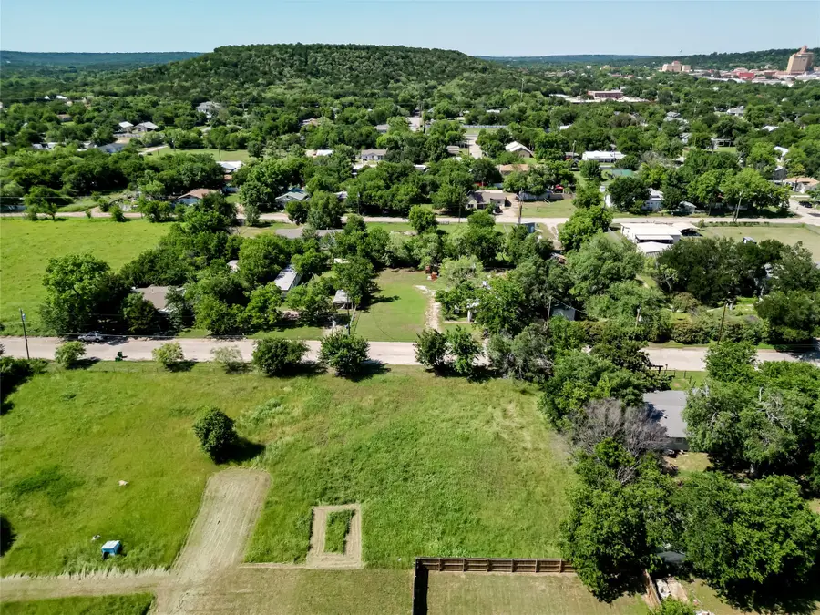 809 SW 15th Street, Mineral Wells, TX 76067 - #3
