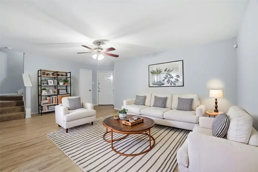 238 Creek Cove Drive, Dallas, TX 75217 - #3