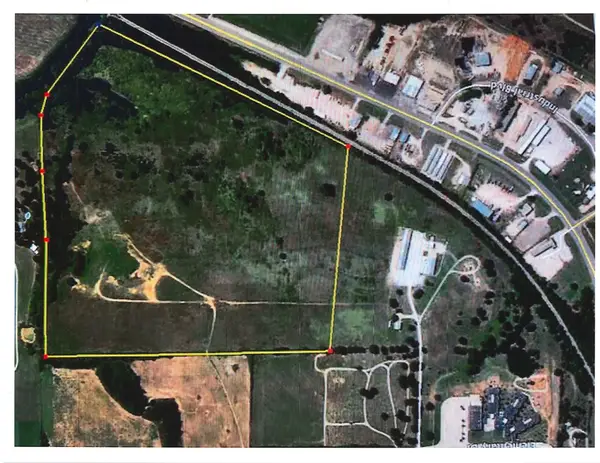 100 ac 17th Street, Bridgeport, TX 76426