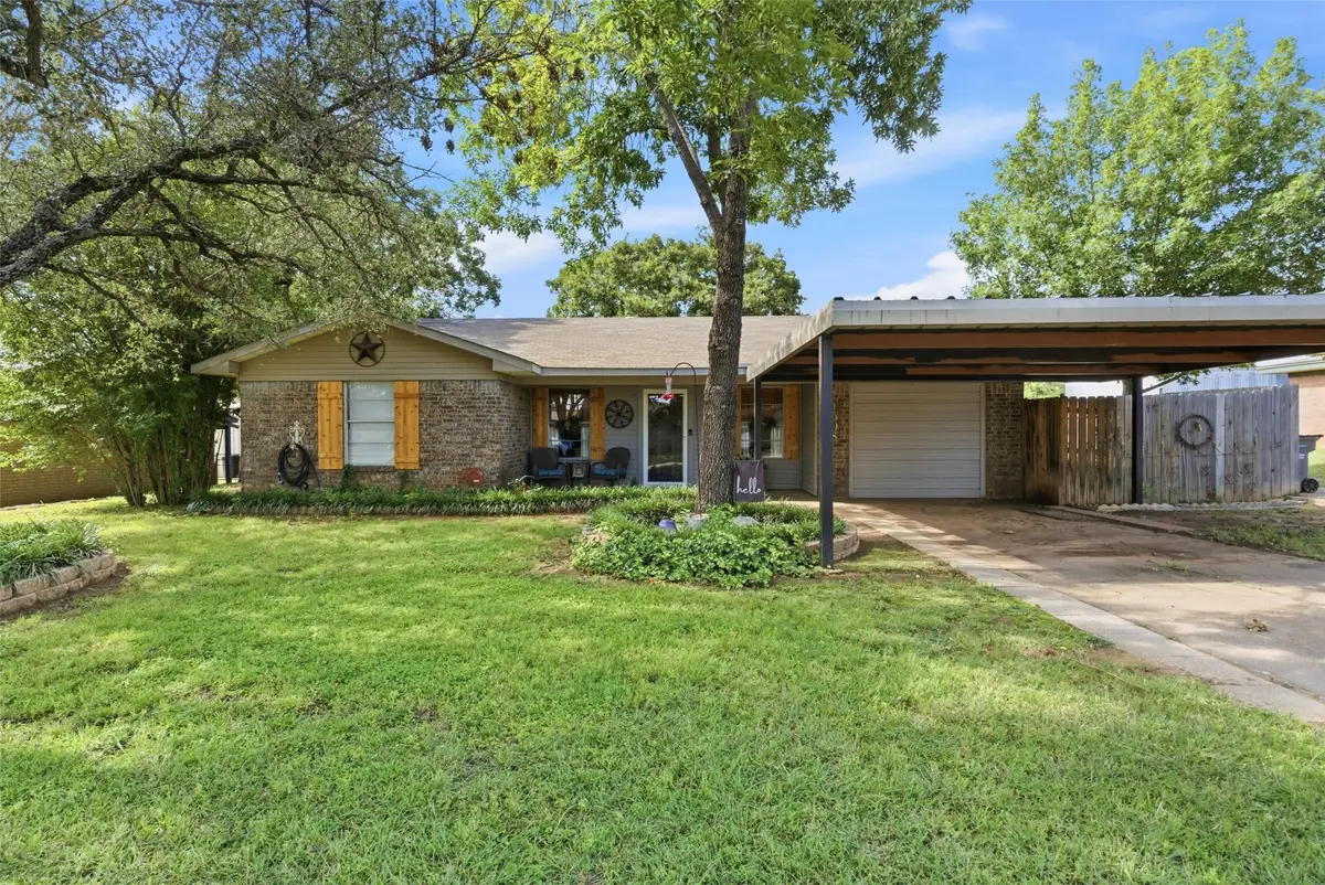 1508 Avenue D, Graham, TX 76450 - #1