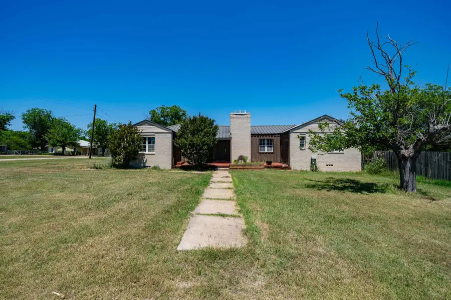 408 South Street, Throckmorton, TX 76483 - #3