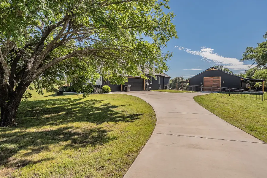 505 N Saddle Horn Court, Weatherford, TX 76087 - #3