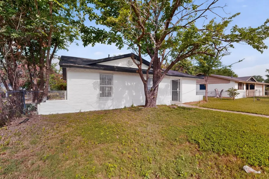 301 Stoneport Drive, Dallas, TX 75217 - #3
