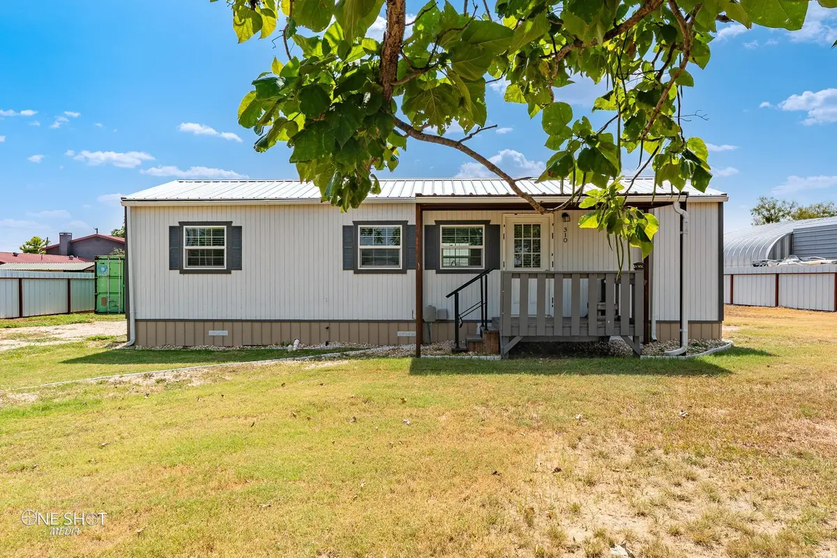 310 10th Street, Hawley, TX 79525 - #1