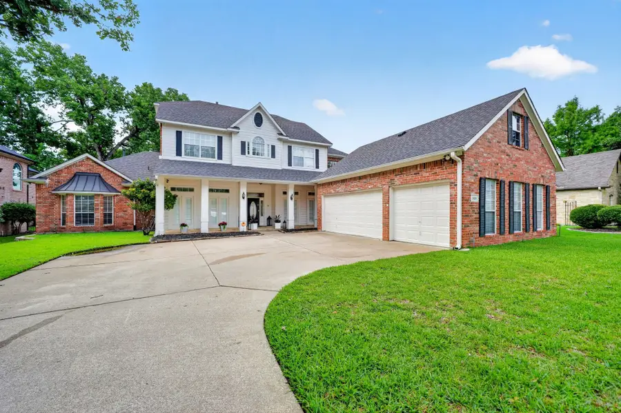 328 Leeward Circle, Azle, TX 76020 - #2