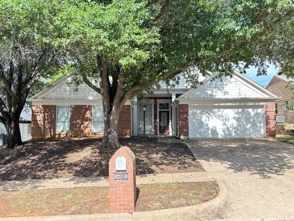 5316 Signal Peak Drive, Arlington, TX 76017