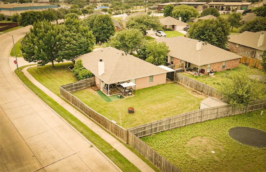 600 Fossil Wood Drive, Saginaw, TX 76179 - #2