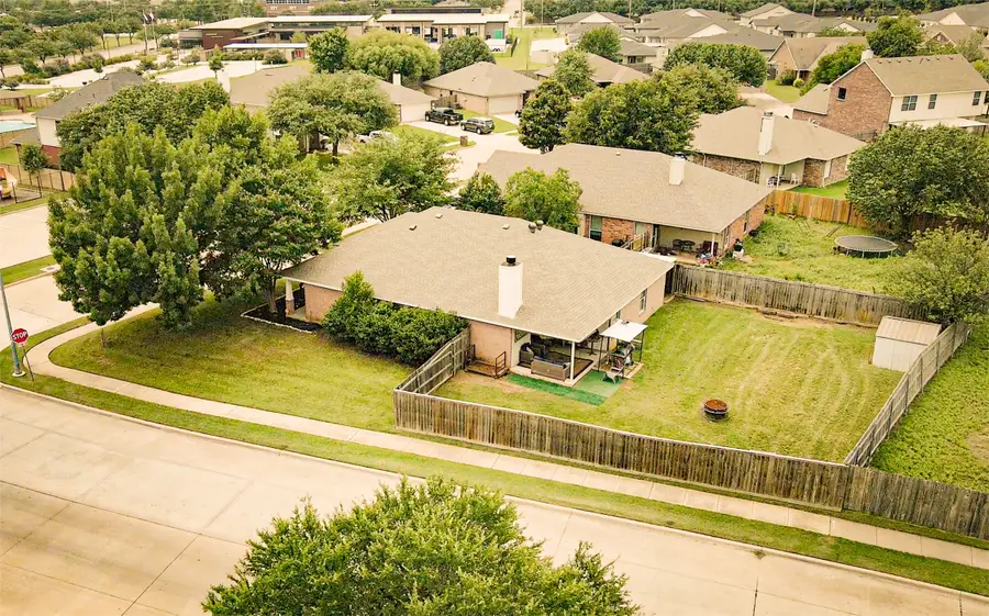 600 Fossil Wood Drive, Saginaw, TX 76179 - #3