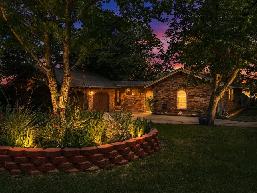 5310 Westminster Court S, Fort Worth, TX 76133 - #2