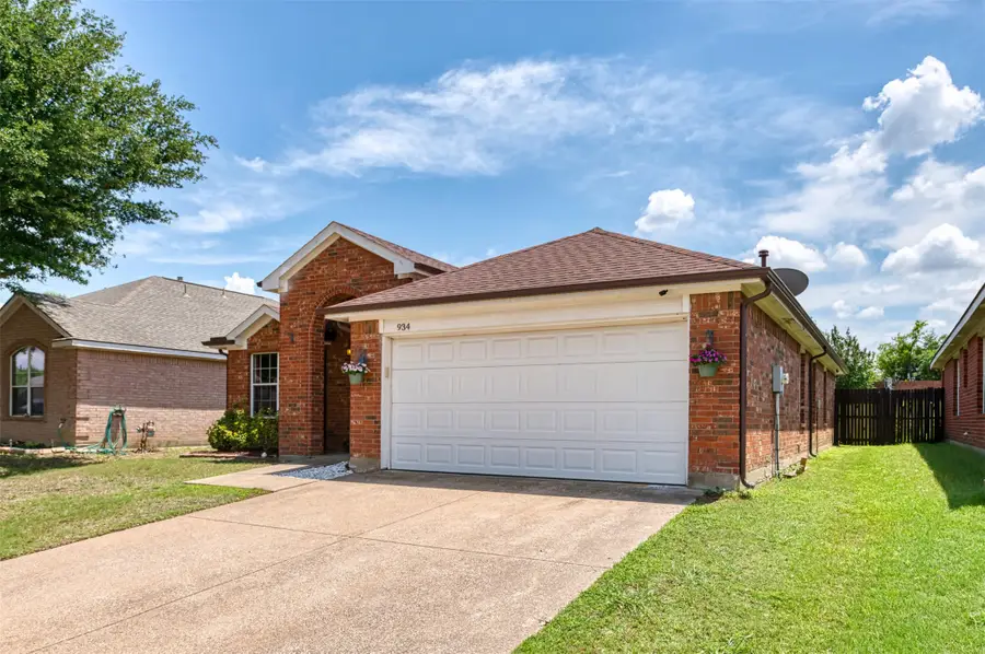 934 Plumeria Drive, Arlington, TX 76002 - #3