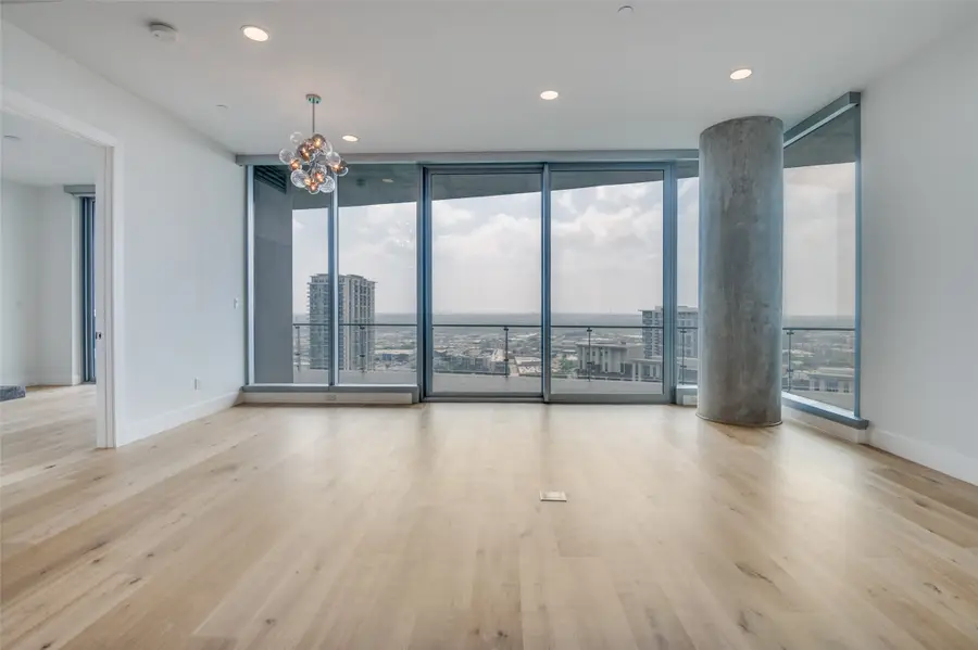 3130 N Harwood Street #1802, Dallas, TX 75201 - #2