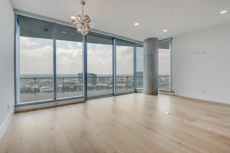 3130 N Harwood Street #1802, Dallas, TX 75201 - #3