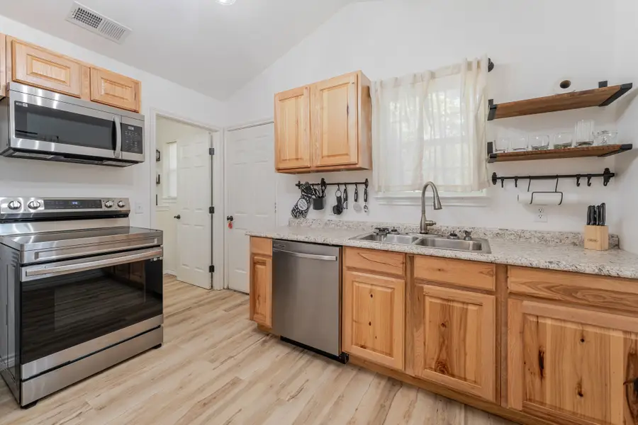 2417 Elk Trail, Granbury, TX 76048 - #2