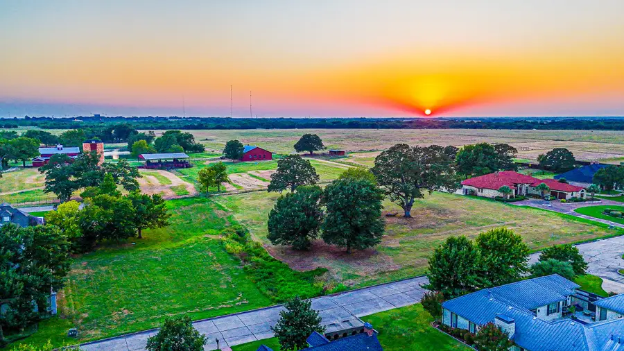 1300 Cumberland Drive, Corsicana, TX 75110 - #2