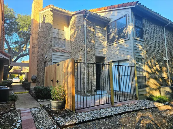 871 Dublin Drive #D, Richardson, TX 75080