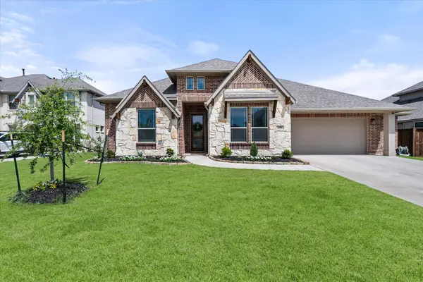 2406 Warrington Place, Mansfield, TX 76084