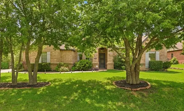 4000 Felps Drive, Colleyville, TX 76034