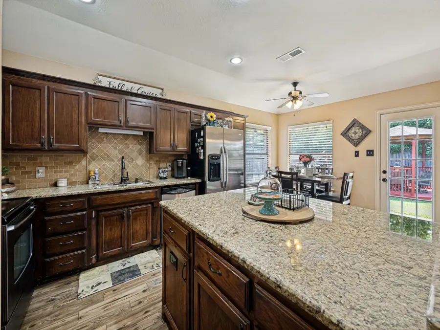 149 Roberts Drive, Saginaw, TX 76179 - #2