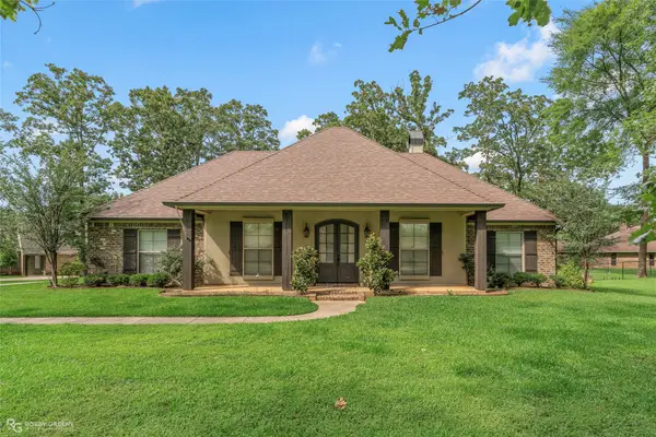 2888 Cypress Village Drive, Benton, LA 71006