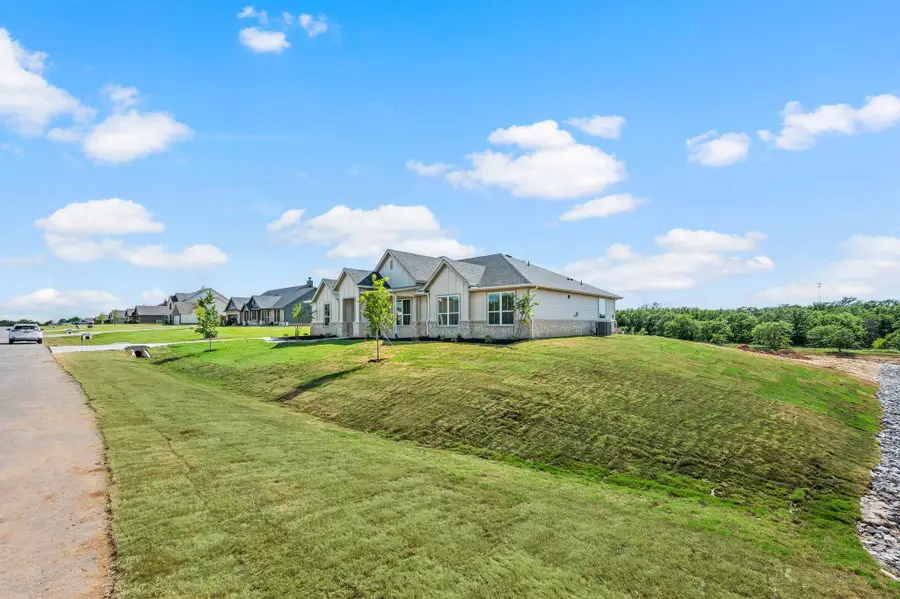 110 Brush Creek Drive, Boyd, TX 76023 - #2