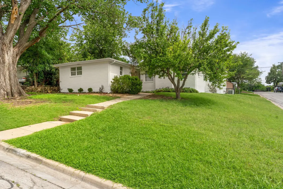 3313 Bilglade Road, Fort Worth, TX 76133 - #1
